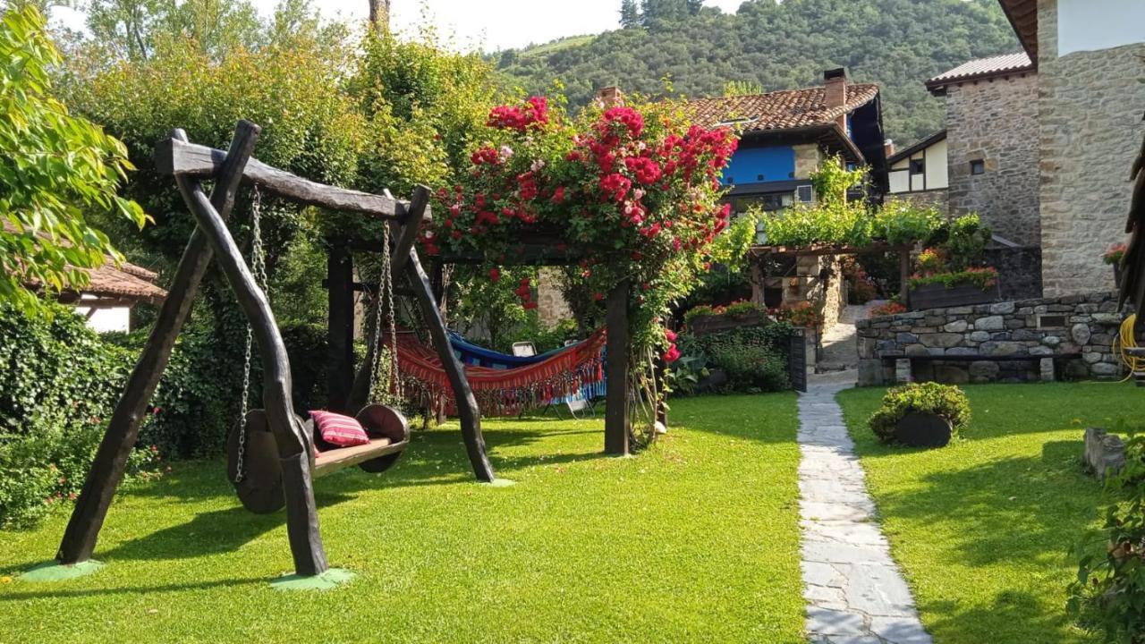 Apartamentos Samelar Camaleño Esterno foto