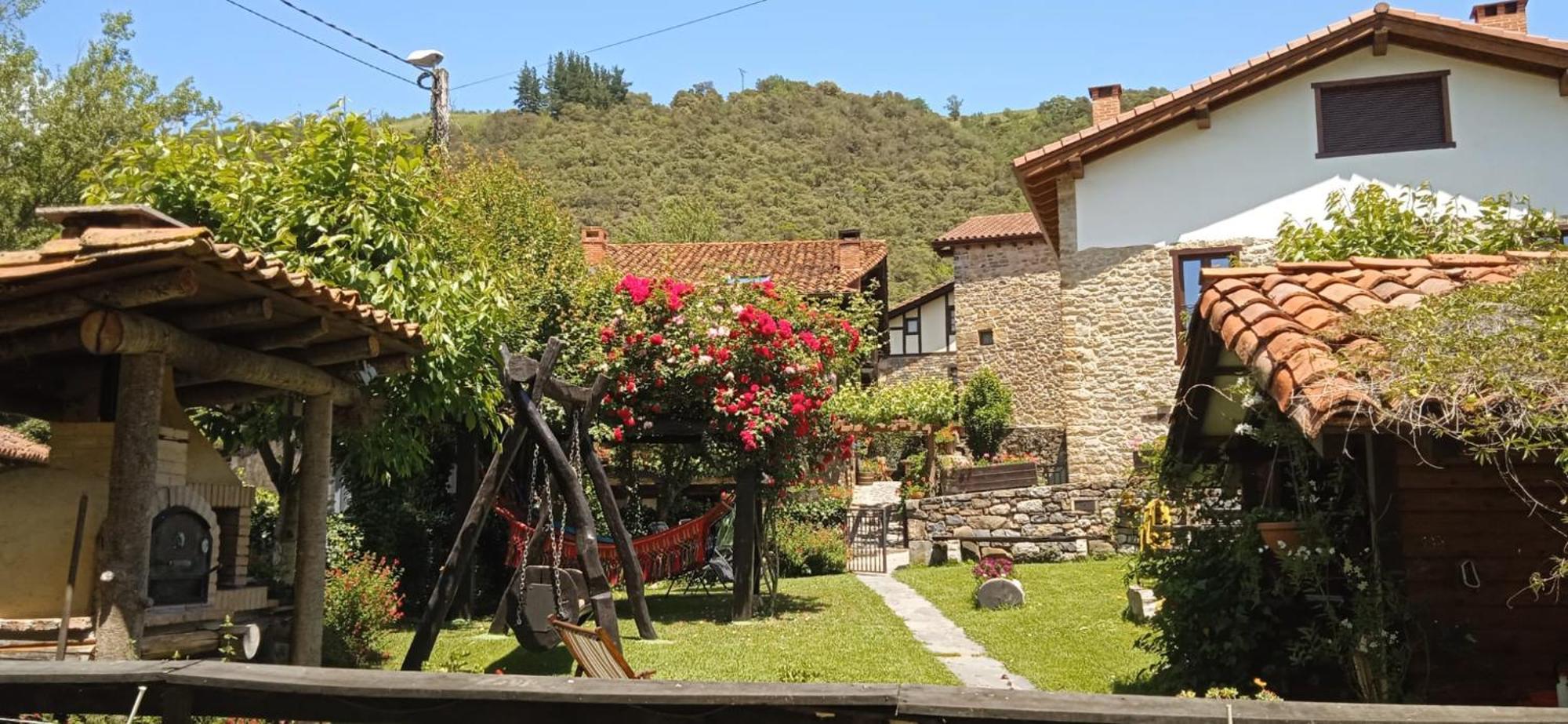 Apartamentos Samelar Camaleño Esterno foto