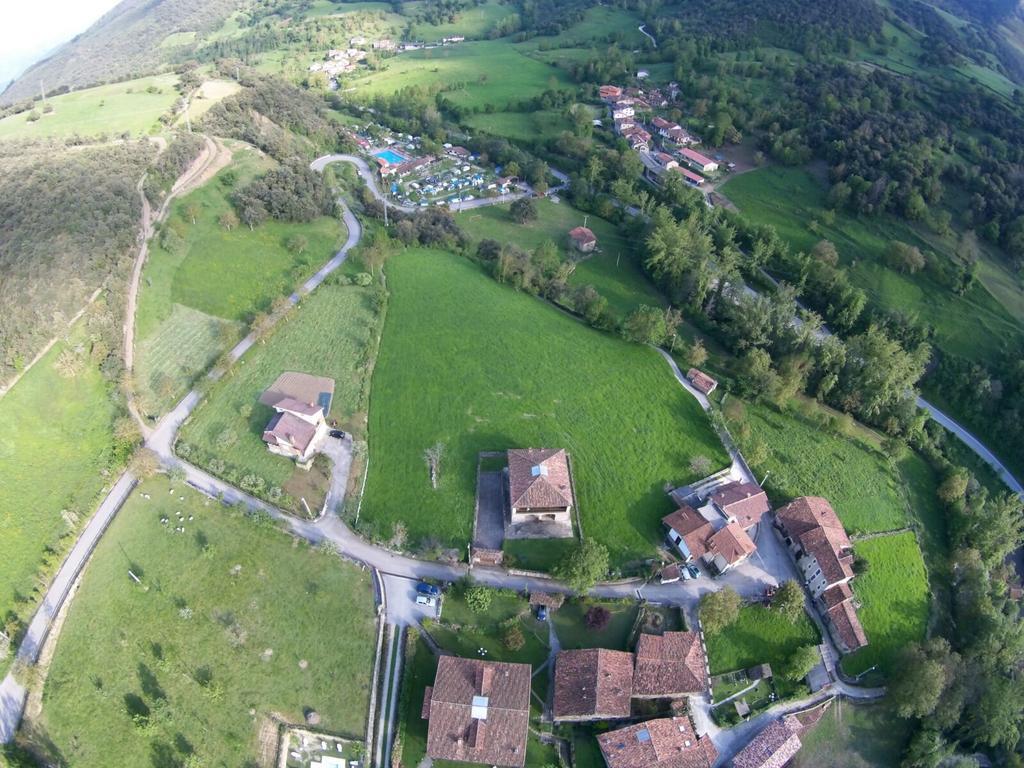 Apartamentos Samelar Camaleño Esterno foto