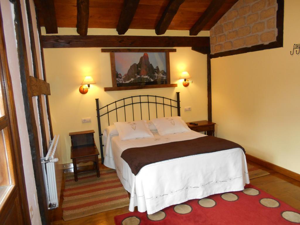 Apartamentos Samelar Camaleño Esterno foto