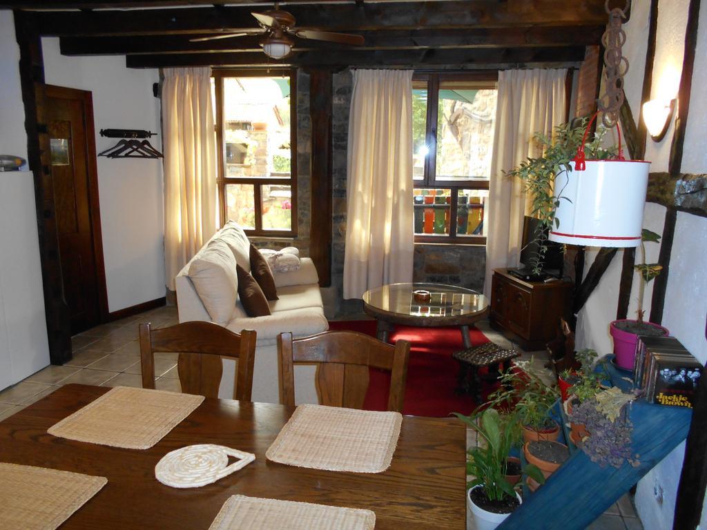 Apartamentos Samelar Camaleño Esterno foto