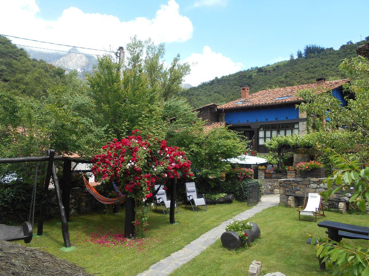 Apartamentos Samelar Camaleño Esterno foto